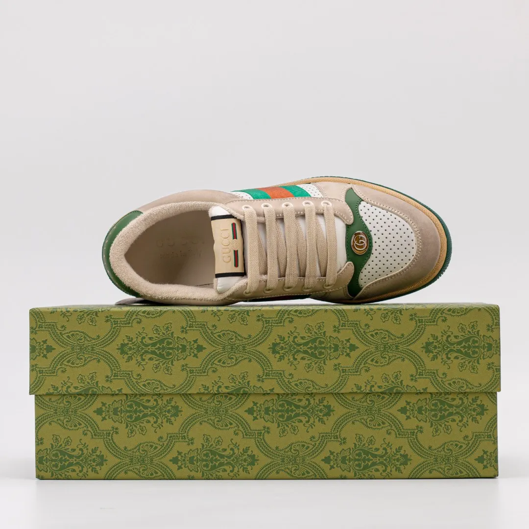 Ex-factory price 620 [Higher version] GUCCI casual sports distressed small dirty shoes, polished cowhide fabric, hand-made distressed effect!  Original terry cloth, delicate, soft, comfortable and breathable. Privately molded steel-stamped two-color original TPU outsole (lower layer is wider, upper layer is narrower) to differentiate the wrong version of the outsole in the market. Fabric, material, outsole, detail comparison SIZE: 34-41, 38-45 regular size (women's 34, 41, men's 38, 45 customized, non-returnable and non-exchangeable) (women's colors and men's models need to be customized)